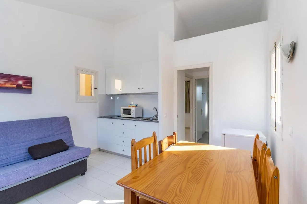 Apartamentos Ses Anneres Cala'N Blanes  Apartment Cala'N Blanes (Menorca)
