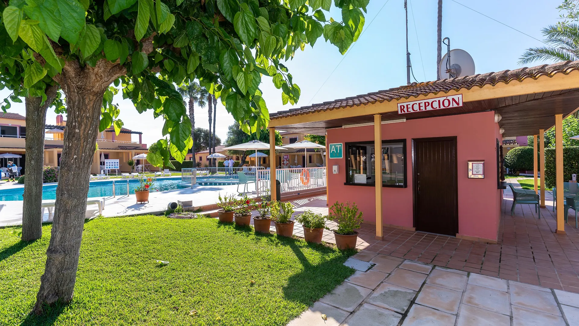 Apartamentos Ses Anneres Cala'N Blanes  0*, Cala'N Blanes (Menorca)