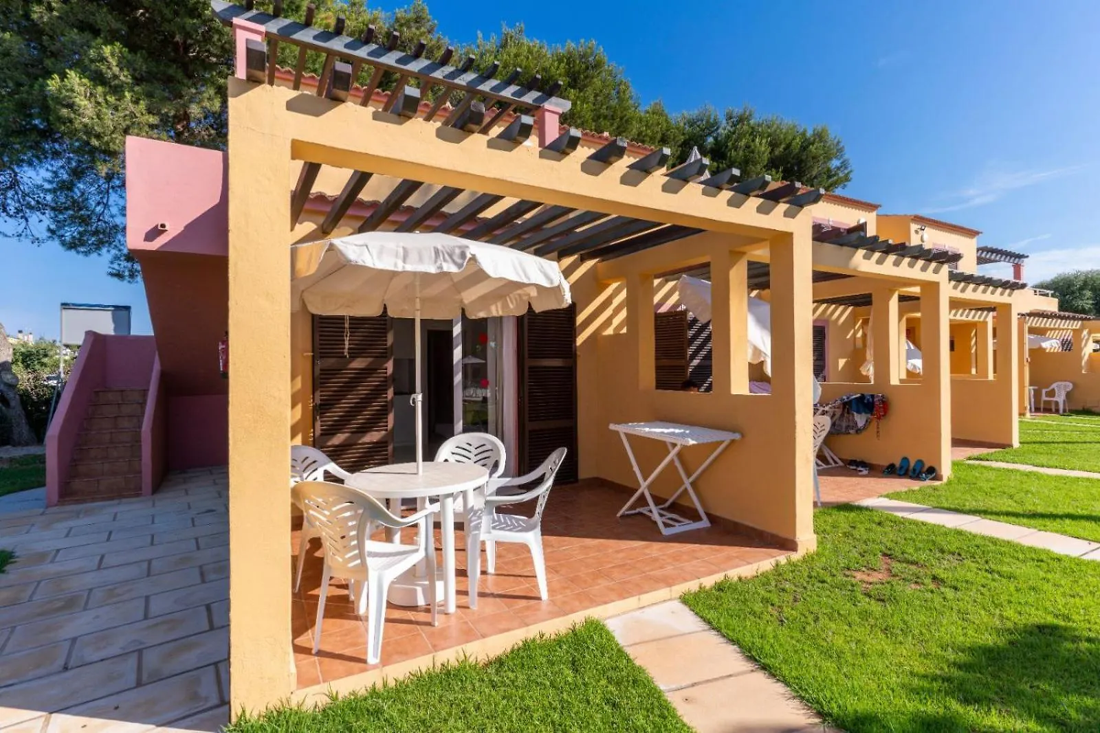 Apartamentos Ses Anneres Cala'N Blanes  0*, Cala'N Blanes (Menorca)
