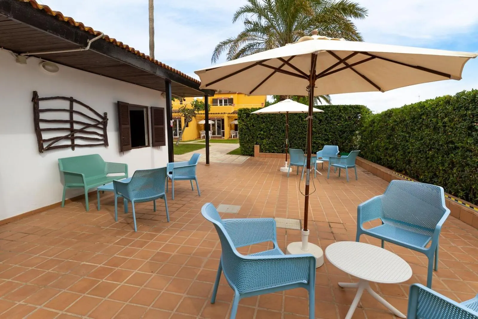 Apartamentos Ses Anneres Cala'N Blanes  Apartment