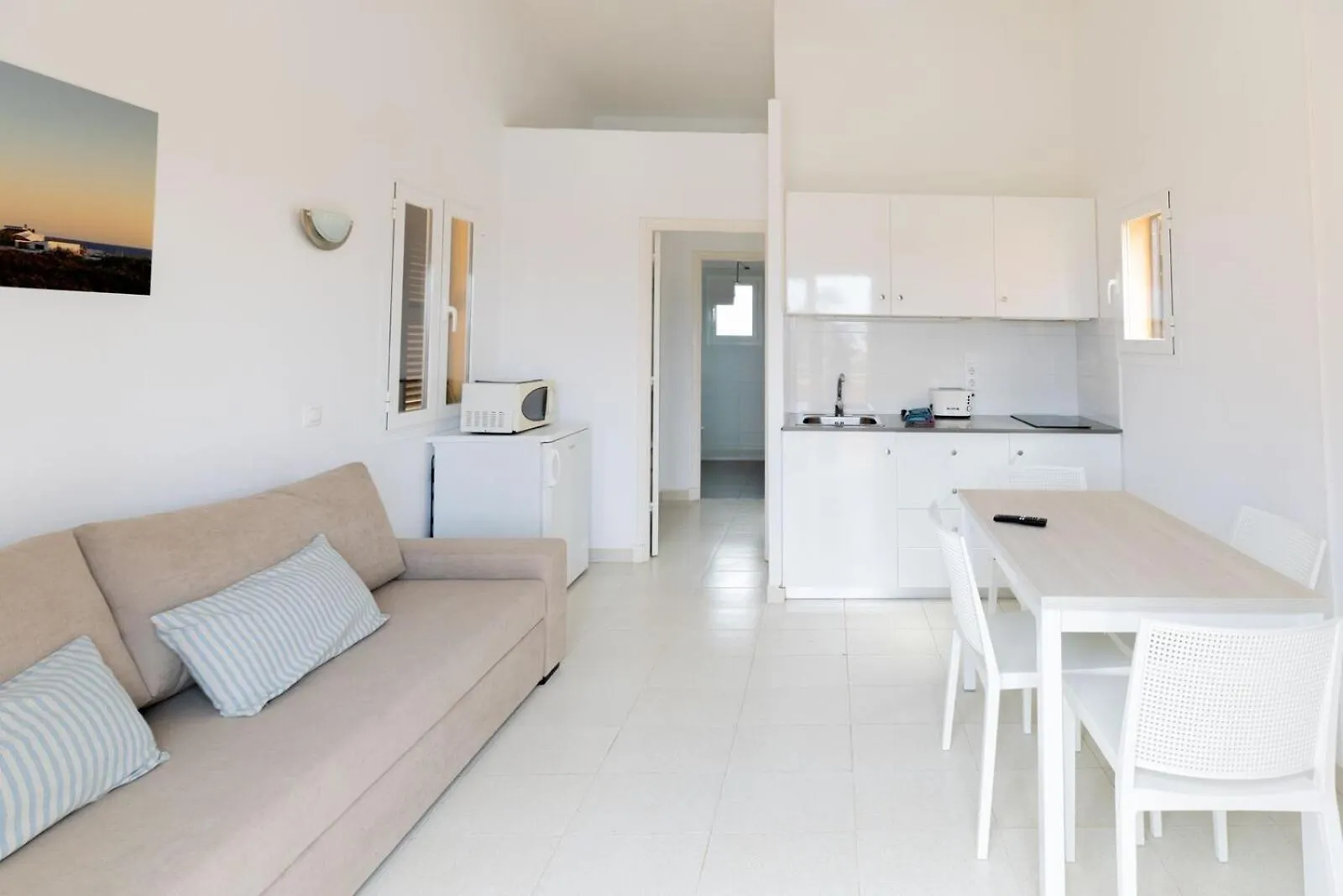 Apartamentos Ses Anneres Cala'N Blanes  Apartment Cala'N Blanes (Menorca)